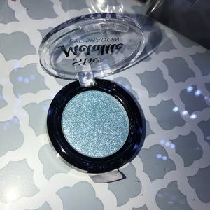 Metalic eyeshadow